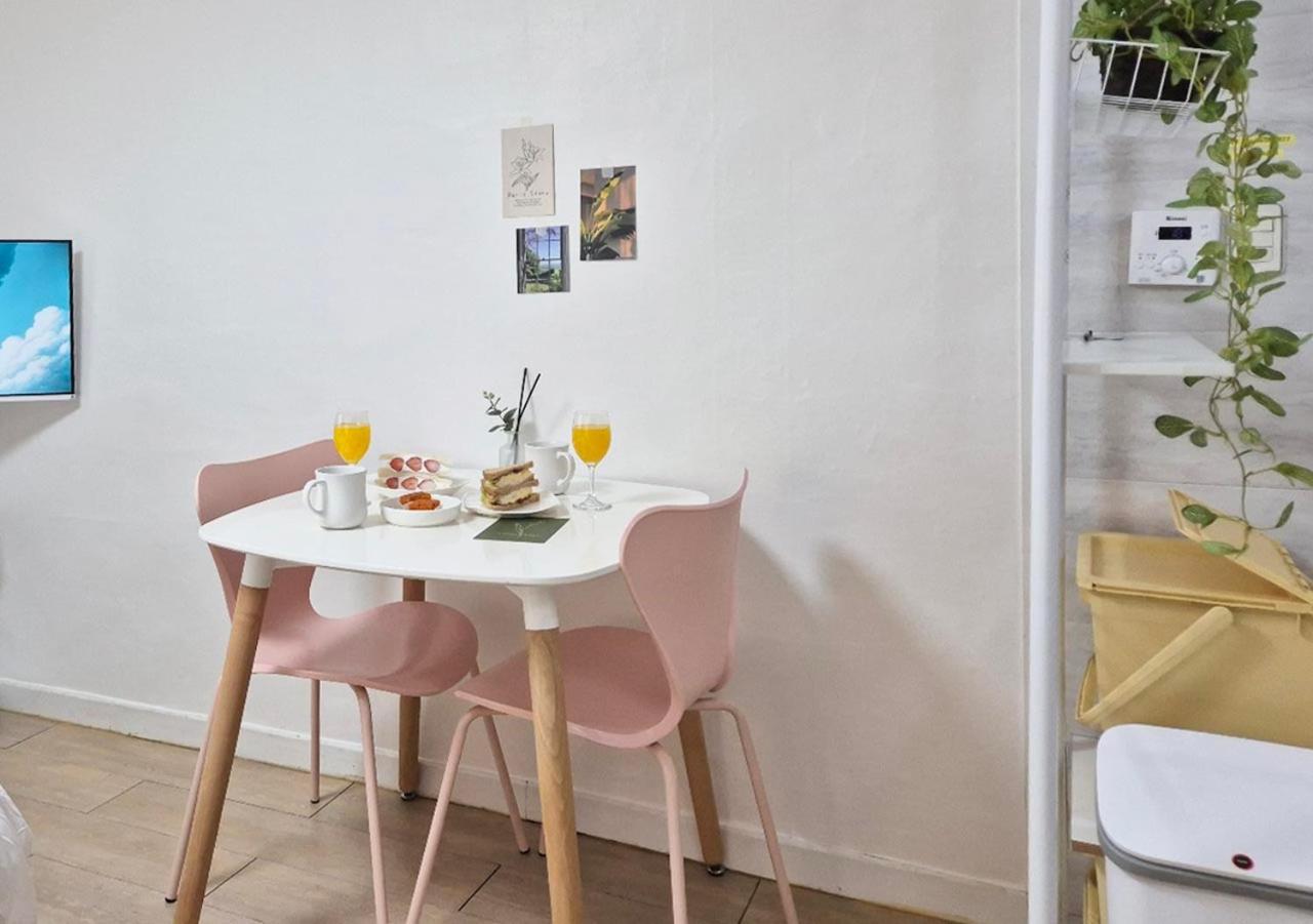 Apartment Hongdae # S101 Seoul